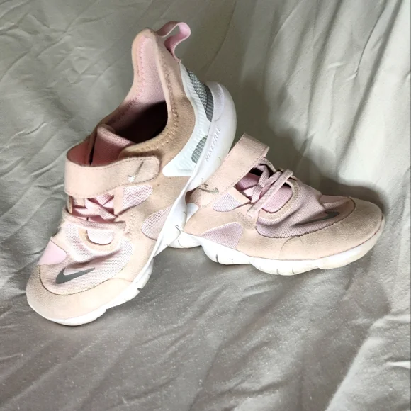 Nike Pink Free Run 5.0 Suede For Girls Size 2.5y Girls - Picture 1 of 4